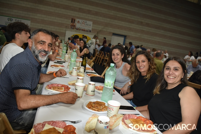 somoscomarca_20240608_vilamartin_pabellon_cdcorgomo_cena_aficion (22)