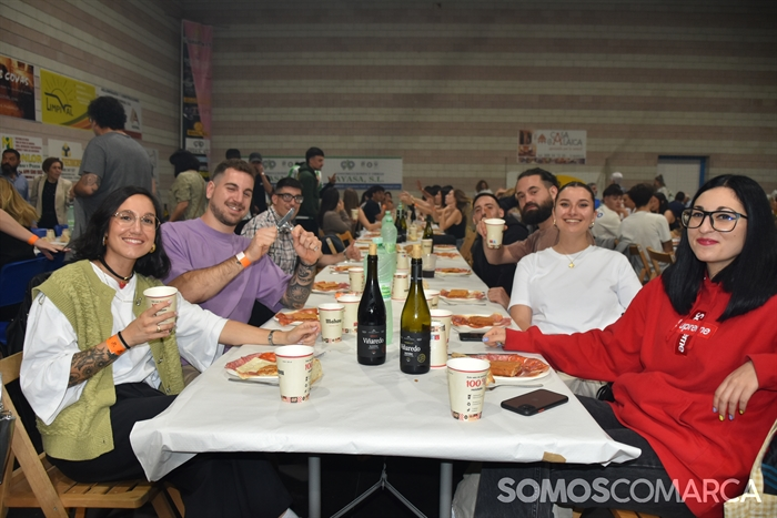 somoscomarca_20240608_vilamartin_pabellon_cdcorgomo_cena_aficion (24)