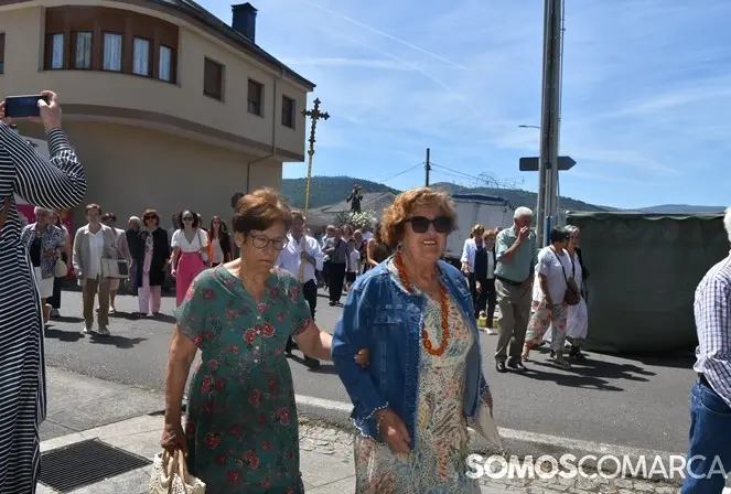 somoscomarca_20240613_arua_fontei_procesion_sanantonio (4)