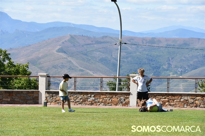 somoscomarca_20240615_pusmazan_carballeda_comida_peñasancosme (39)