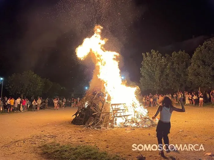 somoscomarca_240623_obarco_hoguera_sanjuan388