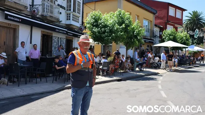 somoscomarca_240725_petin_festasantiago_procesion_plazaterraza_mesas (6)