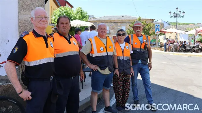 somoscomarca_240725_petin_festasantiago_procesion_plazaterraza_mesas (18)