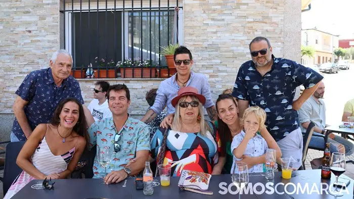 somoscomarca_240725_petin_festasantiago_procesion_plazaterraza_mesas (36)