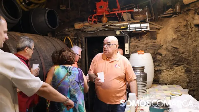 somoscomarca_240802_vilamartin_covas_apequena_nitapregonera 1998