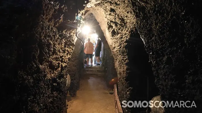 somoscomarca_240802_vilamartin_covas_apequena_nitapregonera 2000