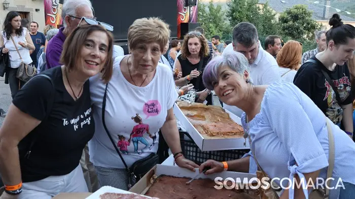 somoscomarca_240802_vilamartin_covas_apequena_nitapregonera 2005