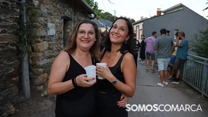 somoscomarca_240802_vilamartin_covas_apequena_nitapregonera 2014