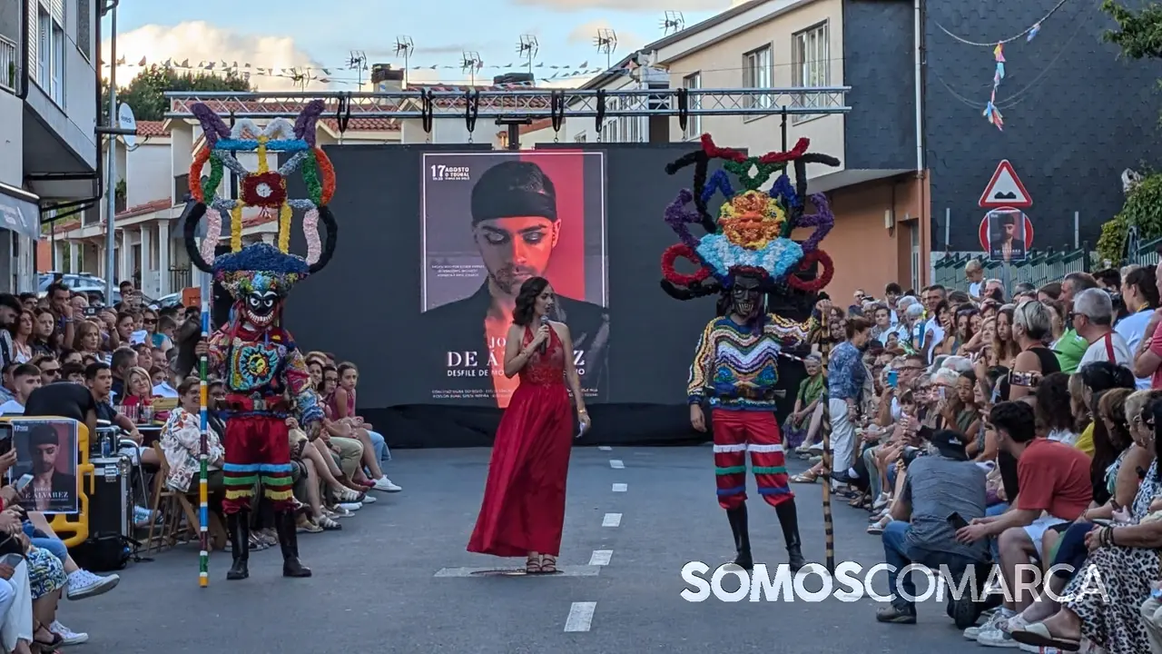 somoscomarca_2408018_viana_jorgedealvarez_desfile318
