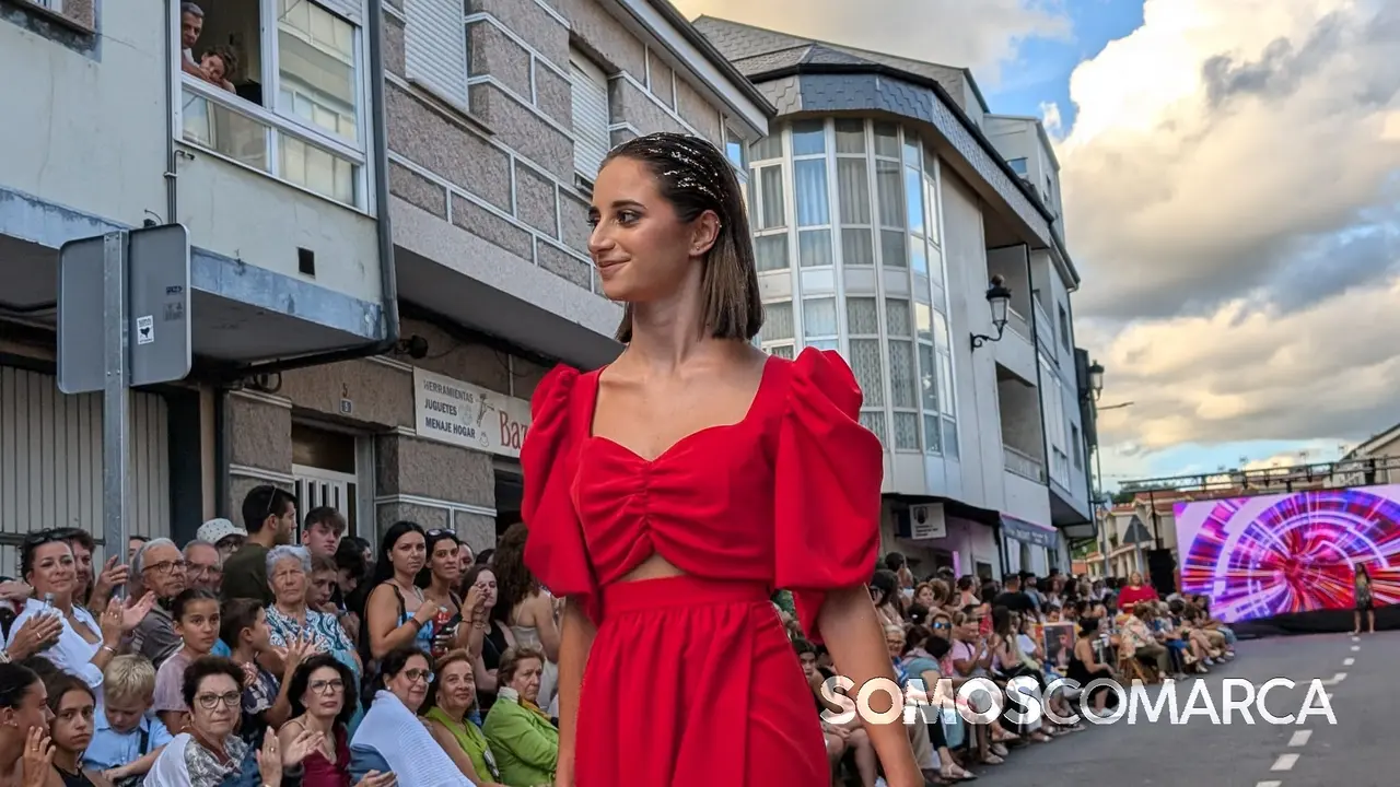 somoscomarca_2408018_viana_jorgedealvarez_desfile329