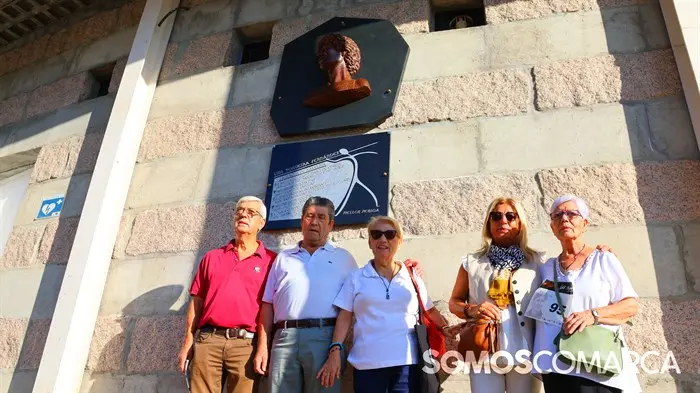 somoscomarca_20240824_luisnogueira_homenaje_escultura_placa (3)