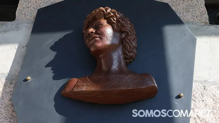 somoscomarca_20240824_luisnogueira_homenaje_escultura_placa (26)