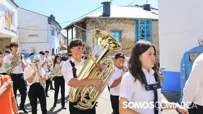 somoscomarca_2024_larouco_procesion_virxedosremedios (18)