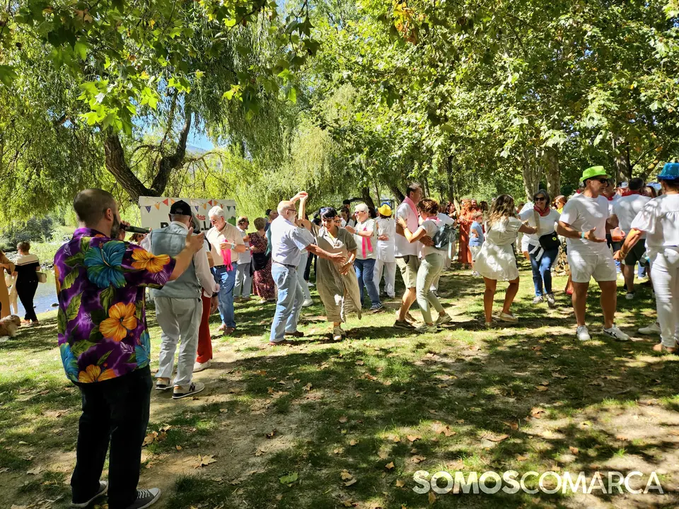 somoscomarca_240915_obarco_fiestasdelaspandillas424