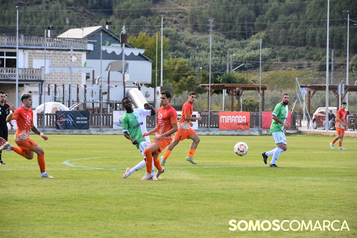 somoscomarca_20240929_vilamartin_futbol_obañadoiro_cdcorgomo_cdviana (2)