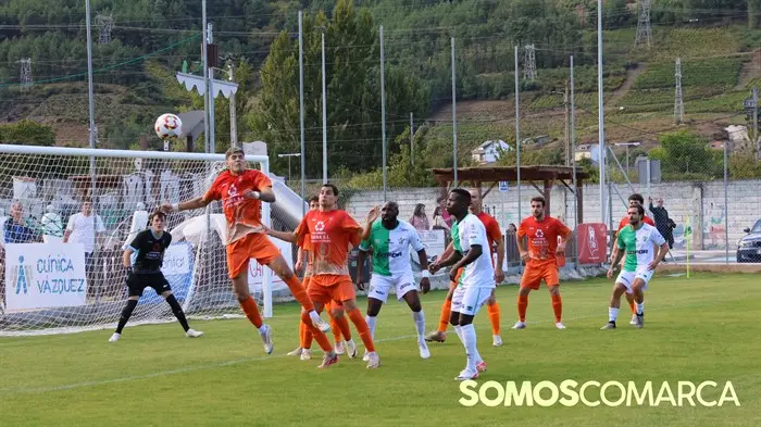 CD Cógomo-Cd Viana, el derby por Sonia Rodríguez3615
