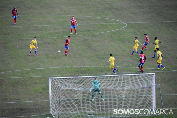 somoscomarca_20241013_futbol_calabagueiros_cdbarco_cambados (1)