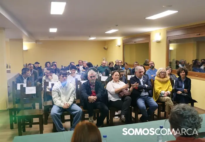 somoscomarca_20241018_roandi_aeva_asamblea_homenaje_luisalopez3976