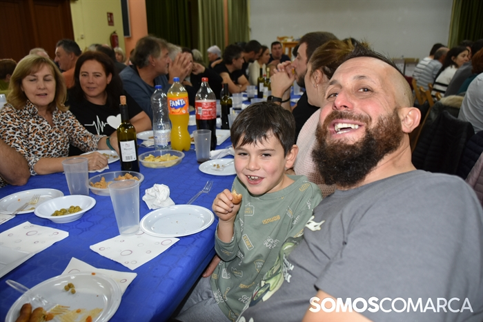 somoscomarca_20241116_rubia_casadacultura_comidapaella_asociacionoregueiral (17)