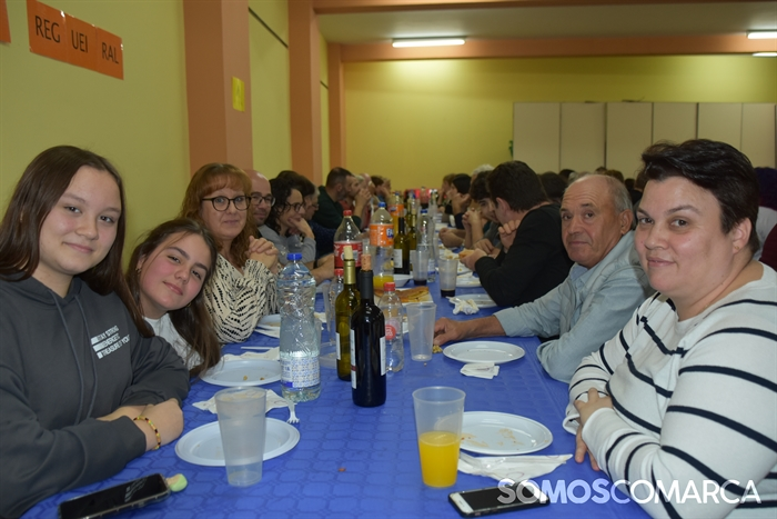 somoscomarca_20241116_rubia_casadacultura_comidapaella_asociacionoregueiral (20)