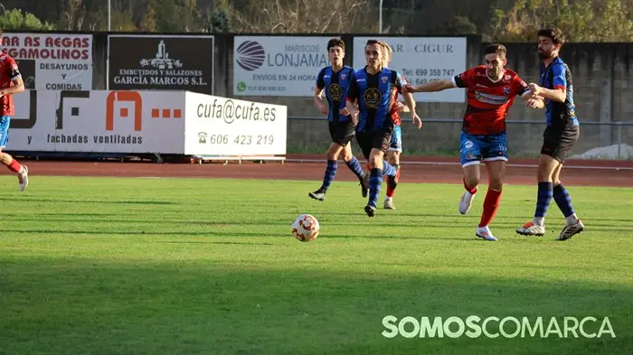 somoscomarca_20241124_futbol_cdbarco_celtiga (17)