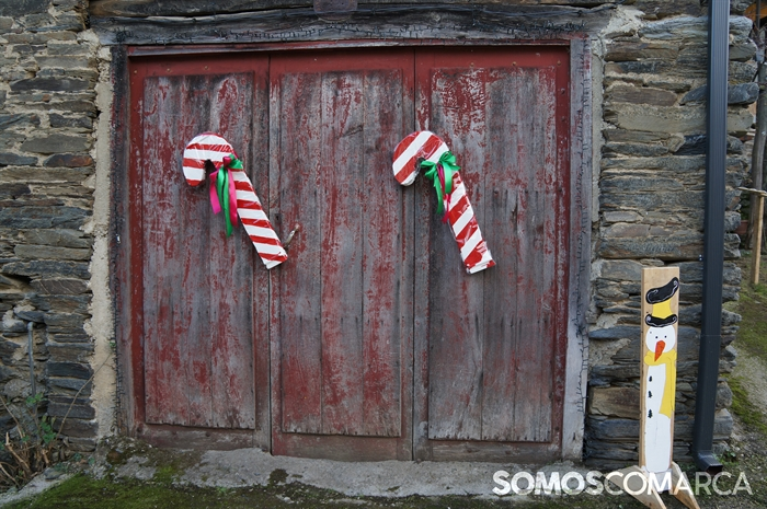 somoscomarca_20241207_obarco_fervenza_decoracionnavidad (7)