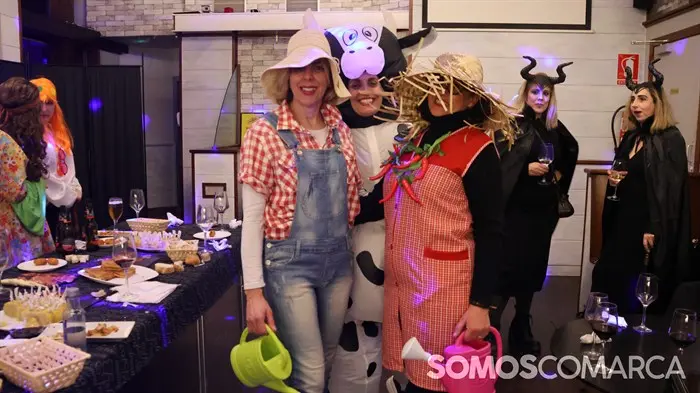 somoscomarca_entroido_xovesdecomadres_obarco (13)