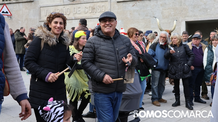 Vilariño de Conso desfile de Entroido e Festa do cabrito (53)