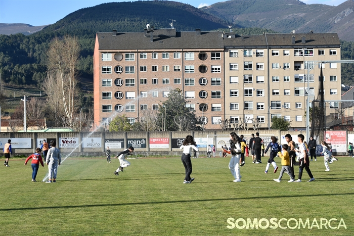 somoscomarca_20250316_calabagueiros_futbol_niños_cdbarco_culturalares (1)