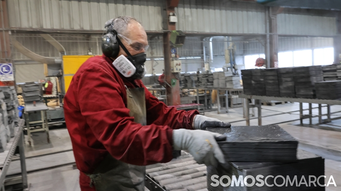 somoscomarca_pizarra_instalciónes_visitaconselleiraindustria_merelles_ (29)