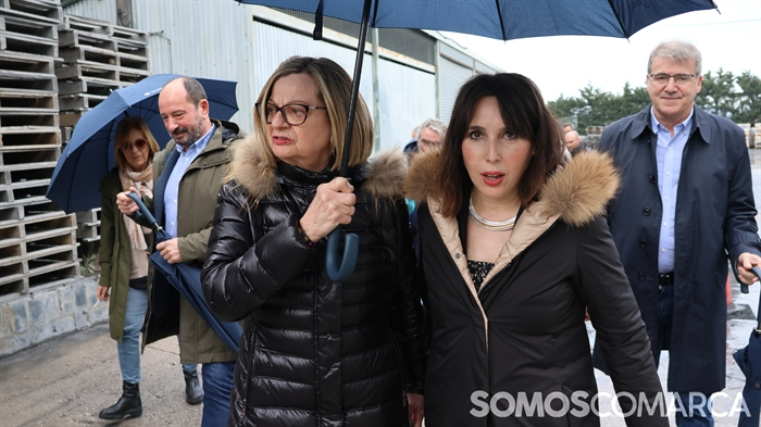 somoscomarca_pizarra_instalciónes_visitaconselleiraindustria_merelles_ (43)