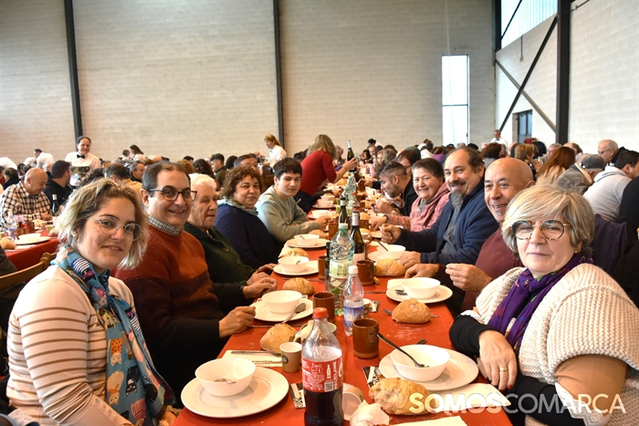 somoscomarca_20250419_obolo_asermidas_festadavitela_homenajericoy_mercado (47)