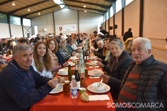 somoscomarca_20250419_obolo_asermidas_festadavitela_homenajericoy_mercado (50)