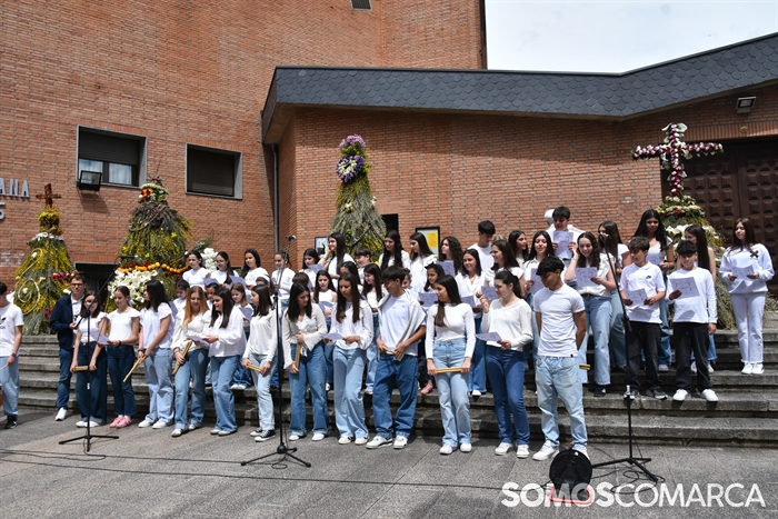 somoscomarca_20250501_obarco_plazaprincipe_mayos_coplas_puestosmercadillo (27)