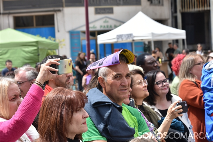 somoscomarca_20250501_obarco_plazaprincipe_mayos_coplas_puestosmercadillo (30)