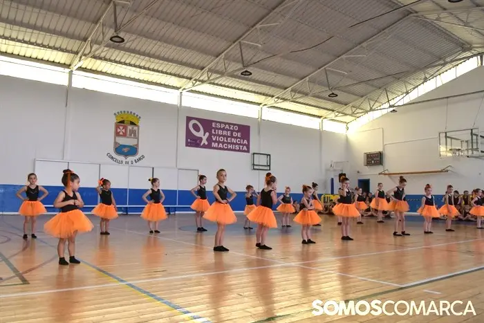 somoscomarca_20250606_obarco_pabellonvello_plazaconcello_exhibicionballet_zumba_escuelasdeportivas (2)