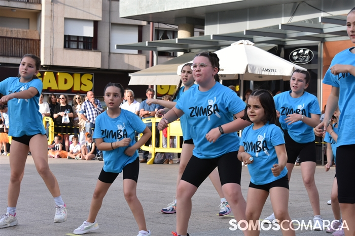 somoscomarca_20250606_obarco_pabellonvello_plazaconcello_exhibicionballet_zumba_escuelasdeportivas (32)