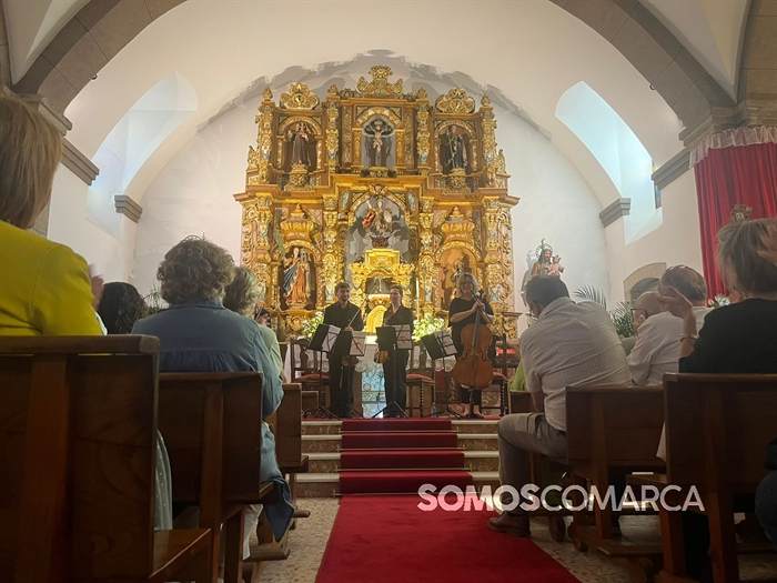 somoscomarca_petin_minuetto_iglesiadesantiago (6)