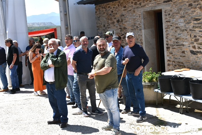 somoscomarca_20250615_carballeda_lardeira_procesion_padreeterno (8)