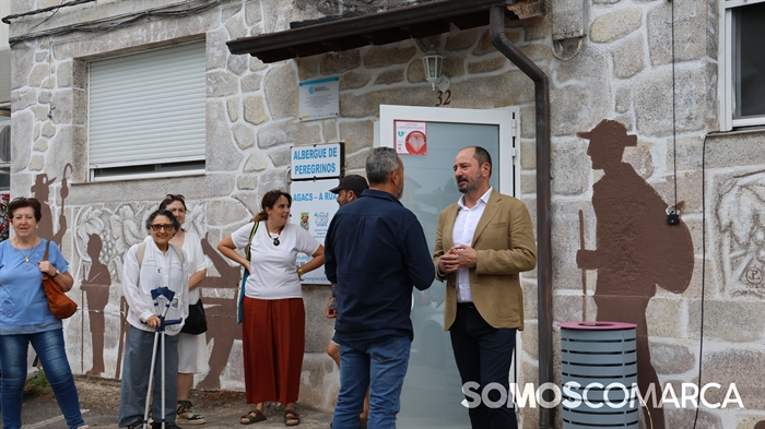 somoscomarca_arua_merellesmariaalbert_albergue_ceipmanuelrespino_firmaconvenio (18)