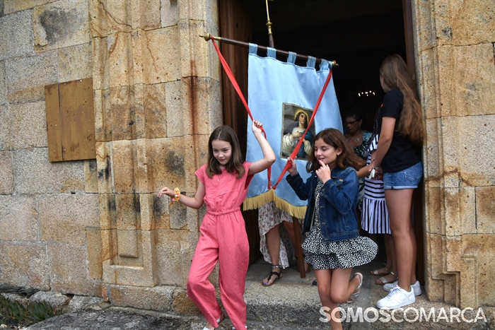 p_somoscomarca_20250720_seadur_iglesia_procesion_santamariña (3)