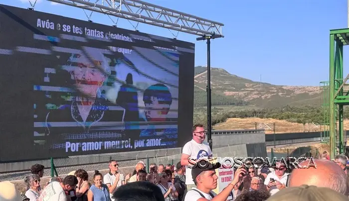 somoscomarca_20250802_agudiña_manifestacion_derechoaltren784