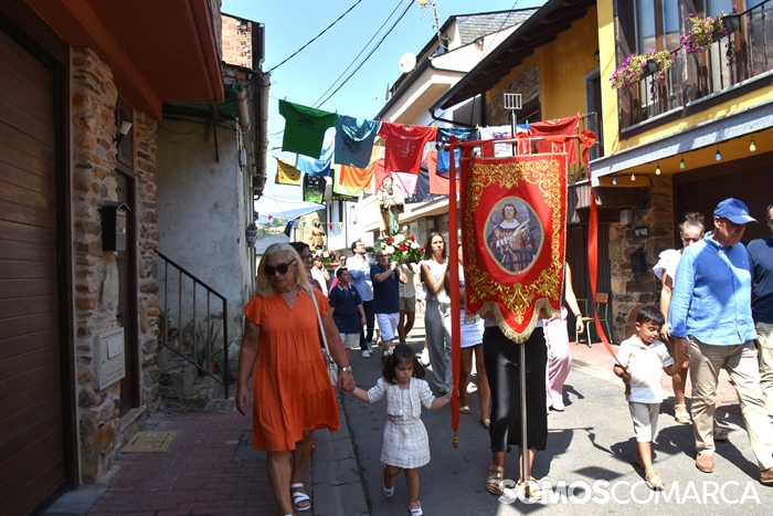 portada_somoscomarca_20250810_vilamartin_arcos_fiestas_procesionsanlorenzo (17)