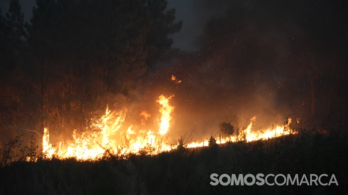 somoscomarca_20250817_rubia_incendio_oval_llamas