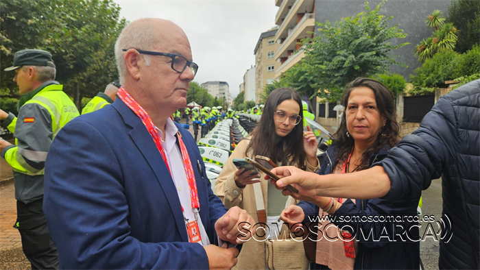 somoscomarca_20250910_obarco_vueltacilistaespaña_aurentinoalonso_luismenor_lalo_motos_cochesvuelta (12)