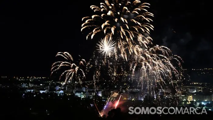 somoscomarca_obarco_festascristo_fuegos645