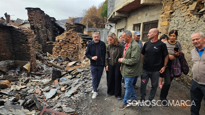 somoscomarca_20251004_sanvicente_panoramica_visita_decano_colegiodearquitectos_enriquealvarez (17)