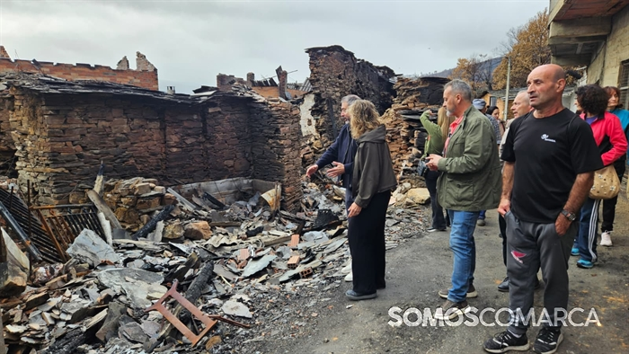 somoscomarca_20251004_sanvicente_panoramica_visita_decano_colegiodearquitectos_enriquealvarez (18)