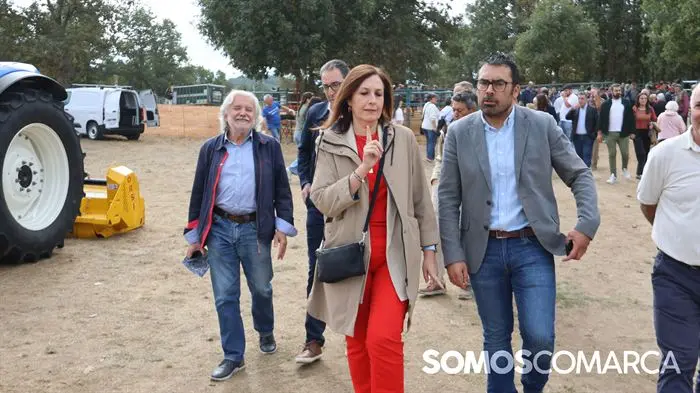 somoscomarca_aveiga_crianzatrevinca_feiraagrogandeira_202510041001