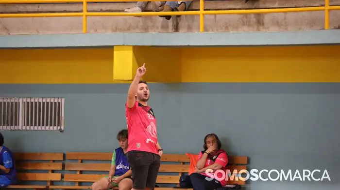 somoscomarca_viana_futbolsala_vianariñofemenino_ruavaldeorras1145